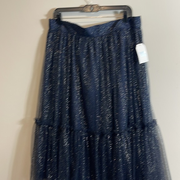 Skirt set - Picture 2 of 3